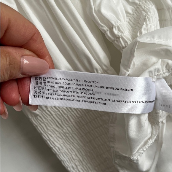 🤍HOST PICK En Saison NWOT White Smocked Blouse Puff Sleeve, Size M - Picture 11 of 11